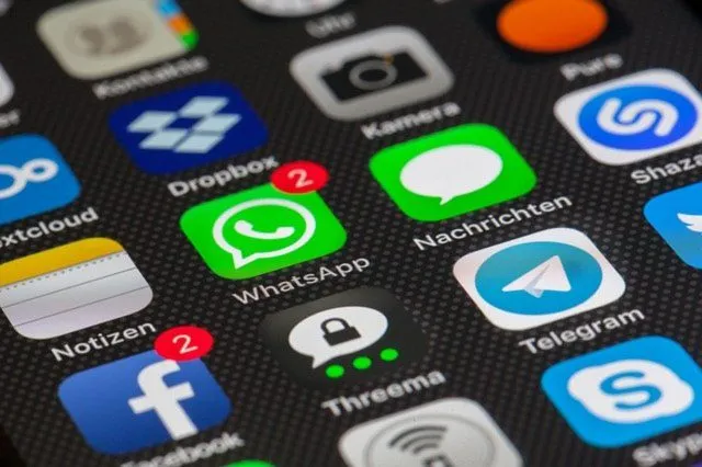Czaty internetowe – czym są?